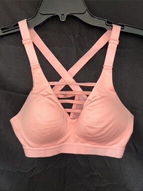 Victoria Sport Incredible Lightweight Sports Bra- Light Coral